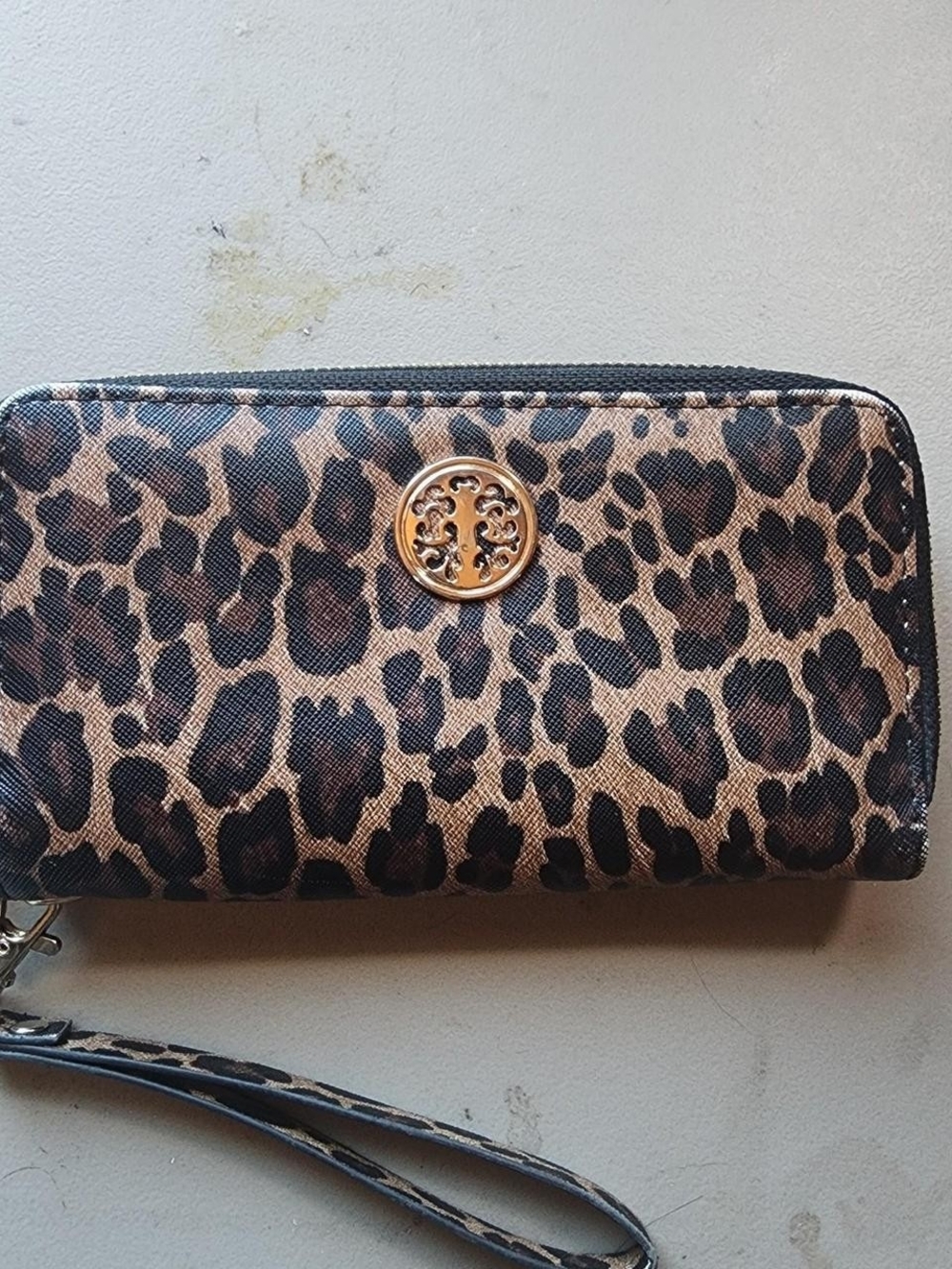 Leopard Print Zip Wallet Wristlet in Tan and Black